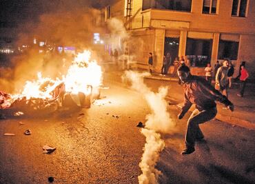 Violencia en Turquía no cesa tras atentado