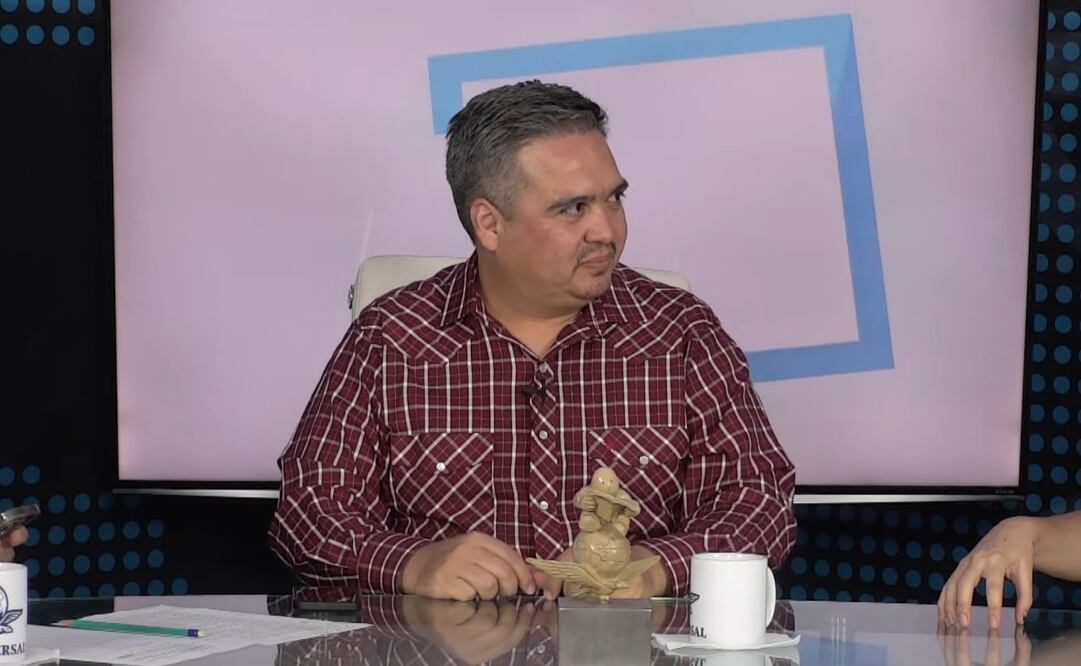 Silber Meza, coordinador de la Unidad de Periodismo de Investigación, en Con los de Casa. Foto: Captura