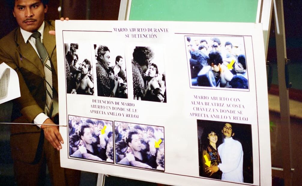 Presentación de la PGR en 1997, con comparativas de Mario Aburto. En 1995, el exsubprocurador, Mario Ruíz Massieu, declaró en un tribunal estadounidense que Aburto era un sustituto para el verdadero asesino de Luis Donaldo Colosio, como parte de un complot contra el candidato priísta.  Foto: Ramón Romero/Archivo EL UNIVERAL.
