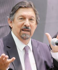 “Deben legislar salarios caídos”