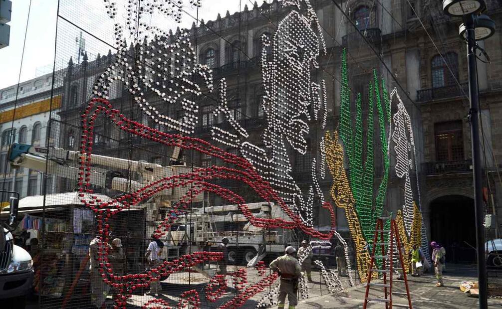 Este año la luminaria cuenta con la figura de Petra Herrera.
Foto: Especial.