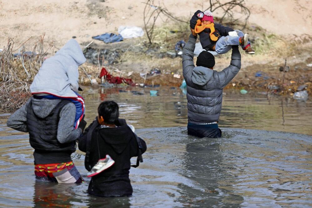 Migrantes en la frontera de EU. Foto: Archivo/ EL UNIVERSAL