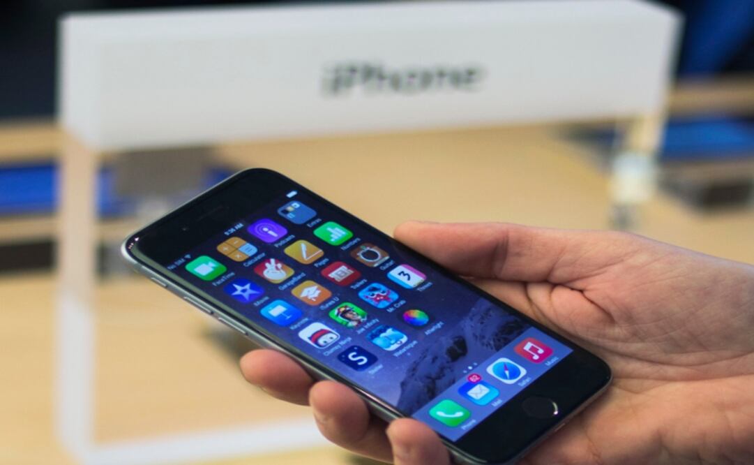 Apple logra ventas récord de iPhone 