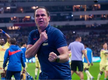 André Jardine: A veces los juegos se ganan con cabeza, corazón o hue...