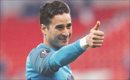 Guillermo Ochoa, entre los porteros con mejores atajadas en Europa League