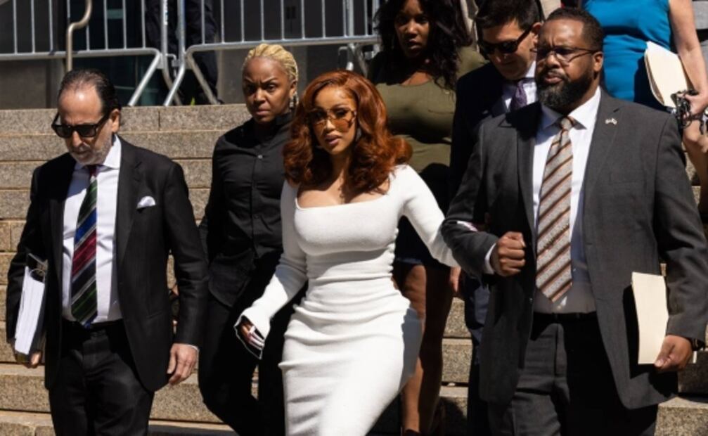 Cardi B se declara culpable de dos delitos menores y así evita ir a la cárcel
