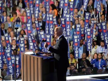 Demócratas rinden homenaje a Joe Biden en convención