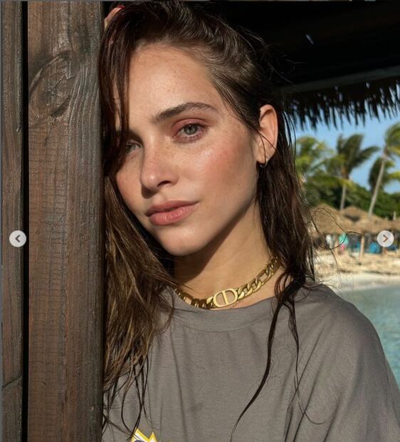Minnie West y su look de verano. Foto: Instagram @minniewest