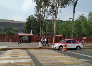 CNTE retira plantón de Cámara de Diputados
