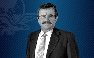 Modera su caída la inversión y se desacelera el consumo  