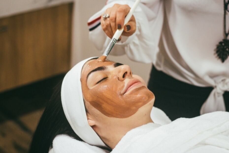 Descubre cómo aplicar correctamente la base de maquillaje