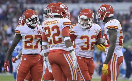 Los Chiefs de Kansas City derrotaron a los Chargers en el Estadio Azteca