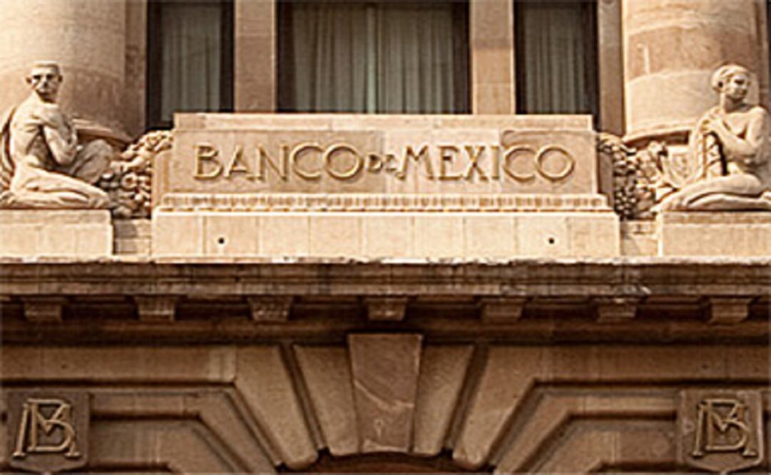 The shift in foreign exchange intervention policy marks an unexpected break from Banco de Mexico's general preference for rules-based intervention. (Photo: Archive/El Universal)