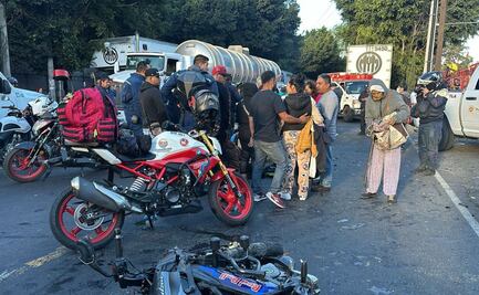 Camioneta embiste a tres motociclistas en la alcaldía Azcapotzalco; detienen a dos