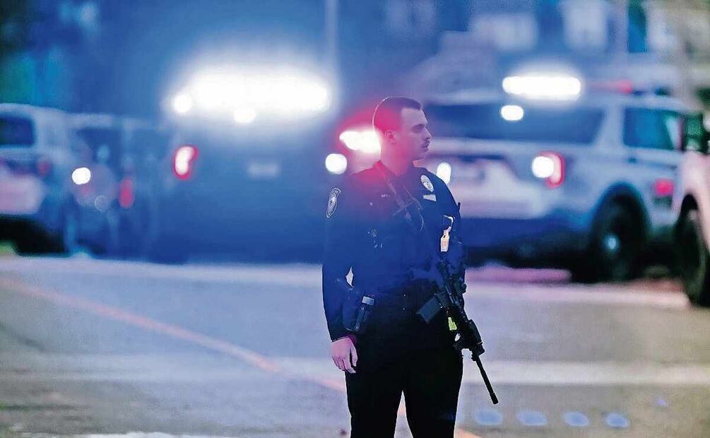 50 cuadratines, por favor

Las autoridades policiales de las principales ciudades de Colorado se encuentran en alerta ante posibles amenazas contra uniformados de ese estado por parte del Tren de Aragua. Foto: Archivo/El Universal