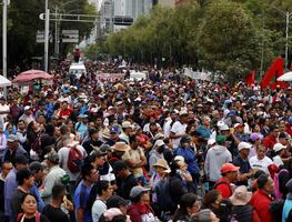 Maestros de la CNTE, entre enfermedades, cansancio y pleitos; pese a problemas, cumplen 14 días de protesta