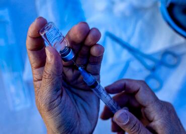 Covid-19: Vacuna de Sinovac, eficaz en estudio contra tres variantes del coronavirus