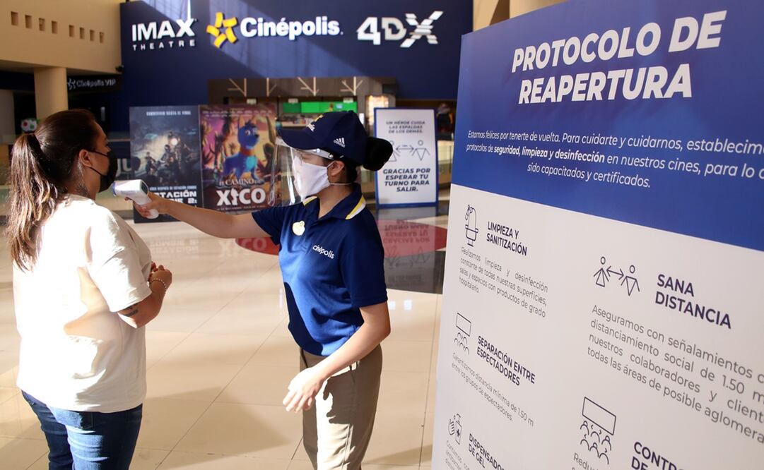 Los protocolos que se aplicarán ahora ya eran ejecutados en los complejos de cine desde agosto pasado, cuando se dio la primera reapertura en el marco de la pandemia. Foto: Archivo EL UNIVERSAL