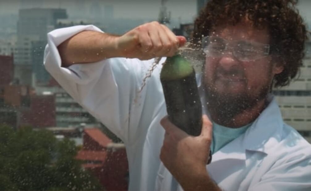 Luisito Comunica y su video más caro con cámara de 1 millón de pesos