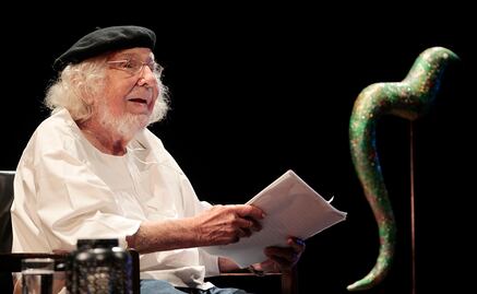 Ernesto Cardenal deberá pagar millonaria indemnización