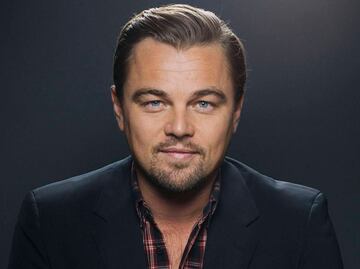 DiCaprio exhibe magnitud del derrame de petróleo de Repsol en costas de Perú