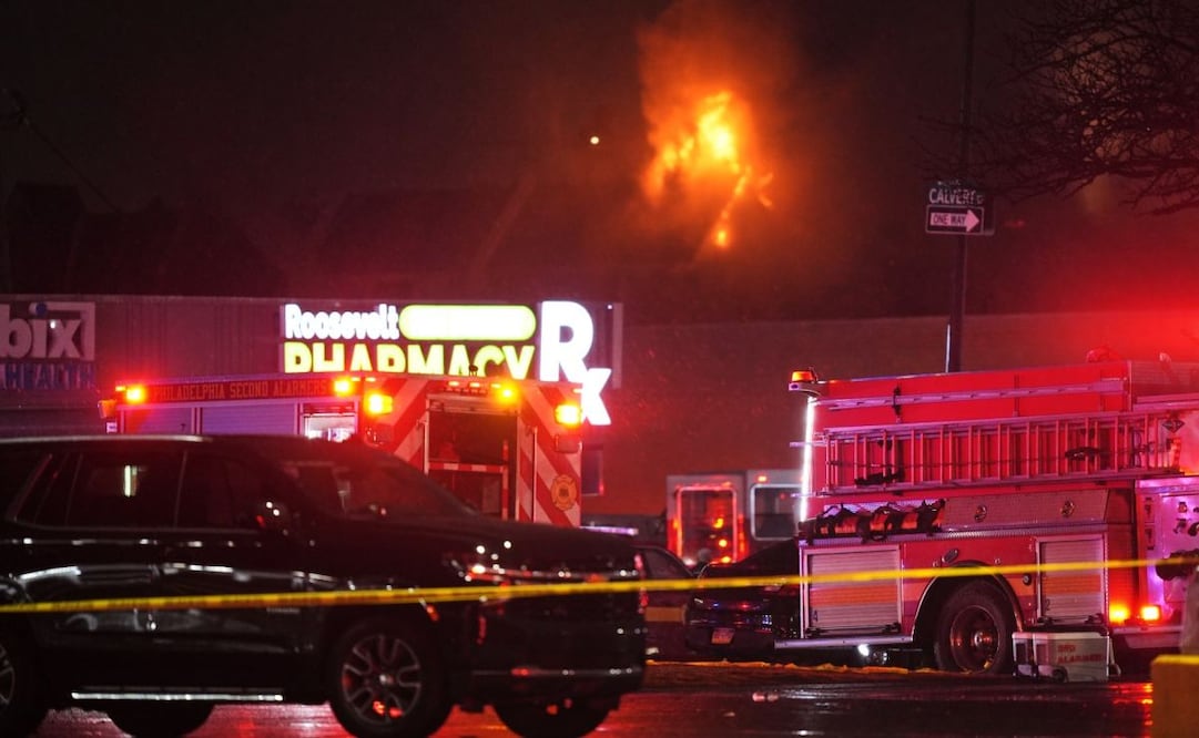 Aeronave se estrella en el noreste de Philadelphia. Foto: AP