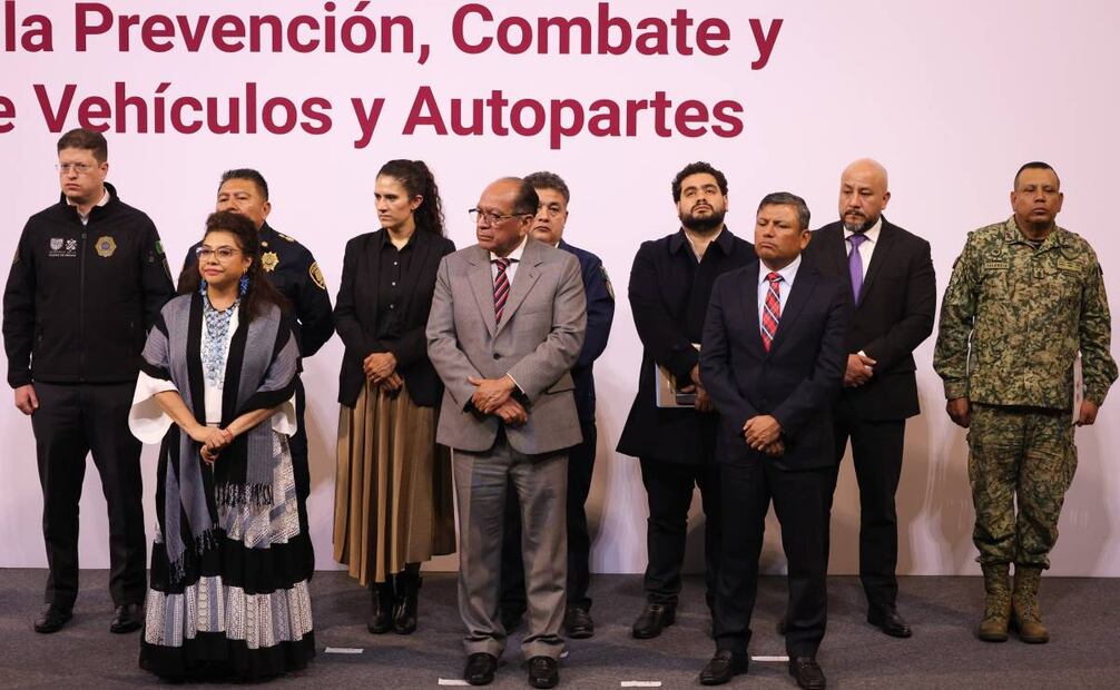 Buscan brindar protección a autos y evitar robos (19/02/2025). Foto: Luis Camacho / EL UNIVERSAL