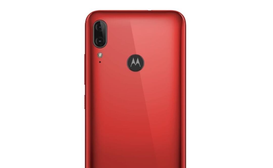 Incluye 32 GB de memoria interna, la cual es ampliable gracias a que incluye una ranura para tarjeta microSD hasta 512 GB