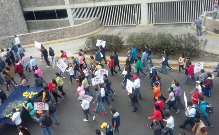 Protestan estudiantes de la FES Acatlán contra inseguridad