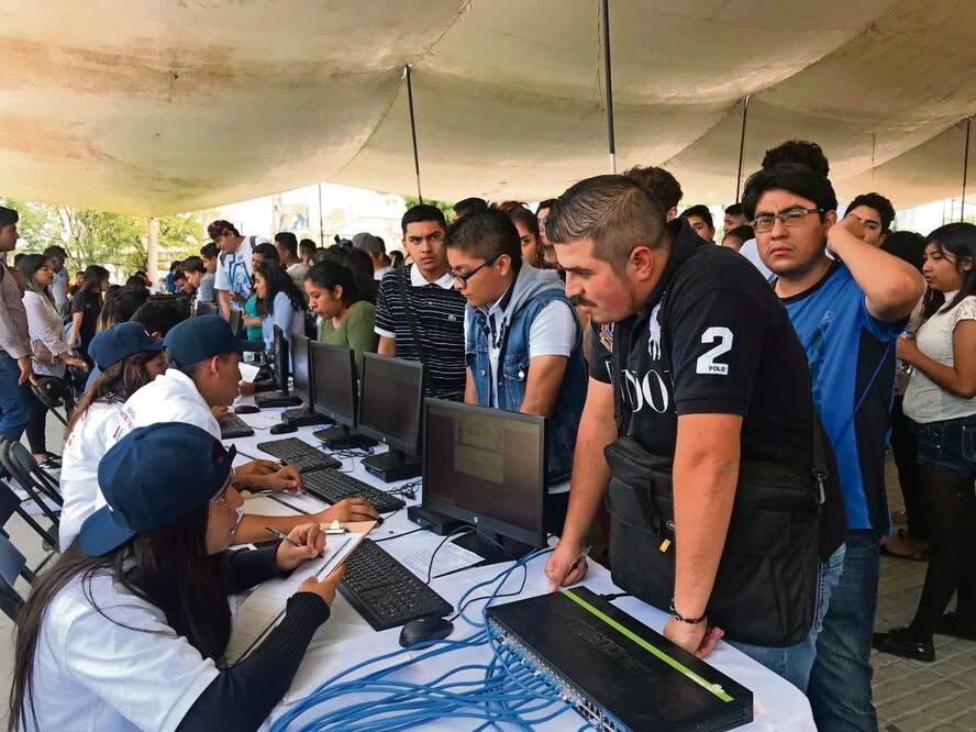 INSUFICIENTES, LOS PROGRAMAS SOCIALES