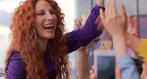 ¿Qué ver?: “Señora influencer” explora en el lado oscuro de la popularidad