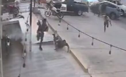 Sicarios corriendo, una detención y civiles buscando refugio: difunden VIDEOS de balaceras en Altar, Sonora