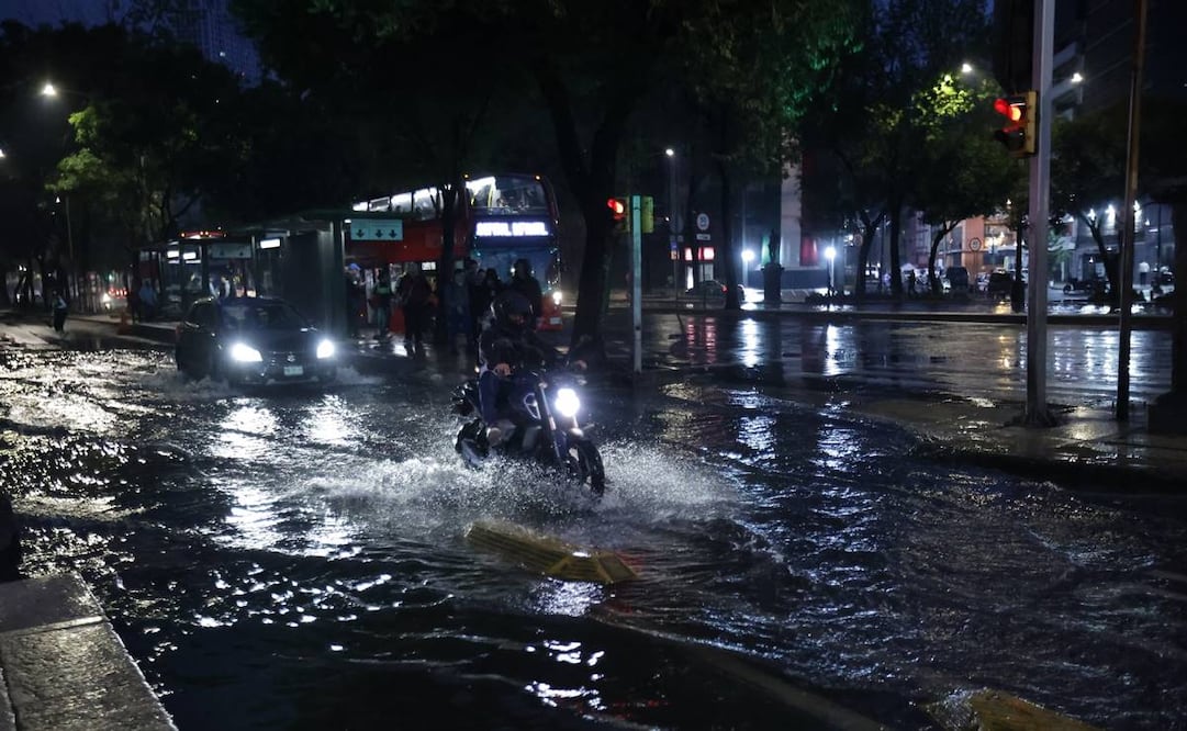 Este 16 de septiembres fuertes lluvias azotaron a la CDMX. Foto: Fernanda Rojas / EL UNIVERSAL