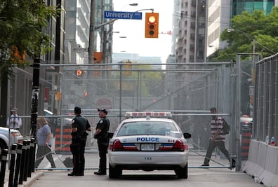 Policías de Toronto comen marihuana y piden refuerzos por "alucinaciones"