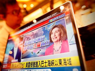 Miles de personas siguen en vivo la ruta del supuesto avión que lleva a Nancy Pelosi a Taiwán