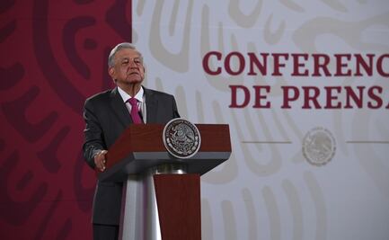 AMLO advierte a opositores que una vez al mes usará el Zócalo para asambleas informativas