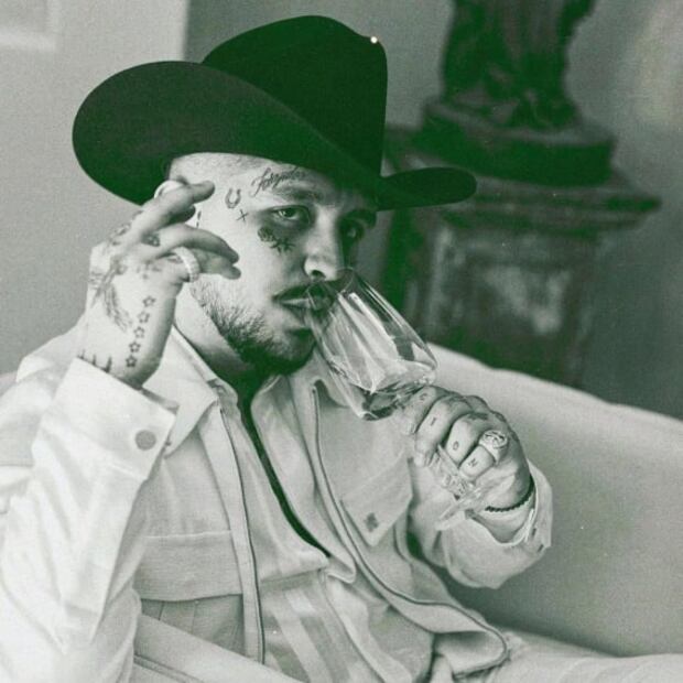 ¿De cuánto es la increíble fortuna de Christian Nodal?