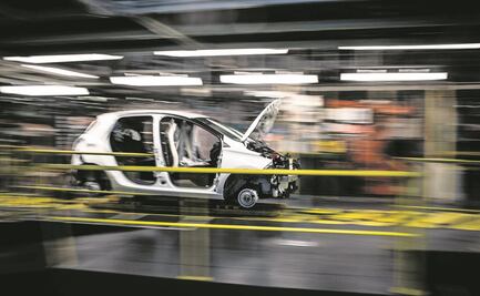 Escasez de chips pega a autos económicos