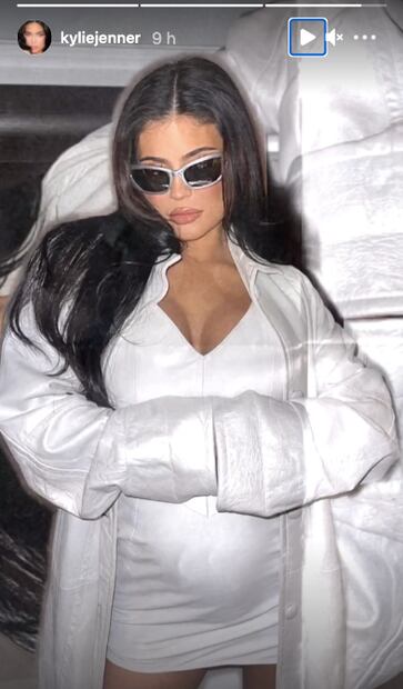 El look con el que Kylie Jenner presumió su pancita de embarazada