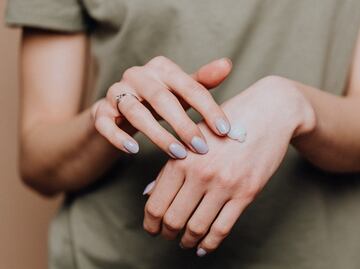 5 cremas de manos antiedad que amarás cuando las pruebes