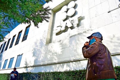 Tienda de saldos quiso regalar mercancía para evadir operativo del SAT en Baja California