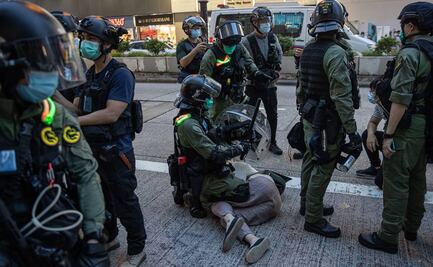 Protestas en Hong Kong contra el aplazamiento de elecciones deja 300 detenidos