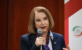 Laura Itzel presenta iniciativa para que Lilly Téllez deje de "boicotear" sesiones; propone sanción a interrumpir legisladores