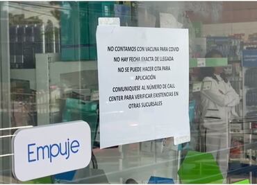 "No hay fecha de llegada"; vacunas Pfizer contra Covid continúan agotadas en farmacias