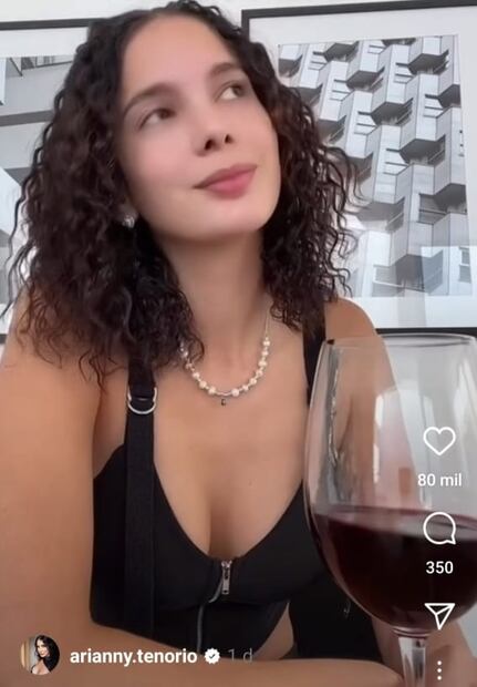 Ary Tenorio, novia de Luisito Comunica, presume su pelo rizado