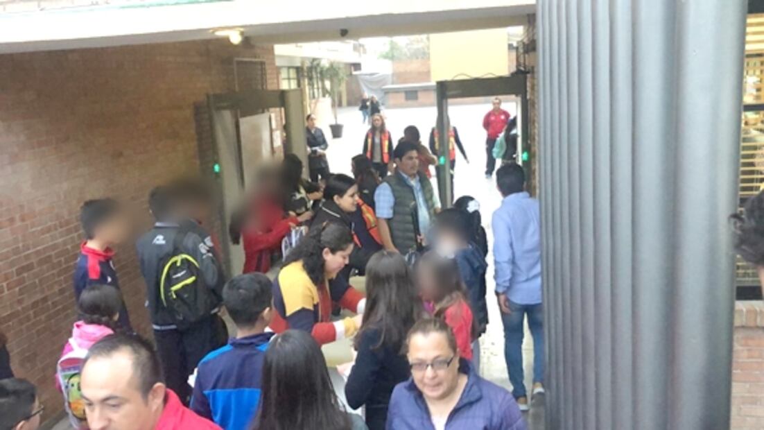 Mochilas transparentes en Colegio Cervantes de Torreón a una semana del tiroteo