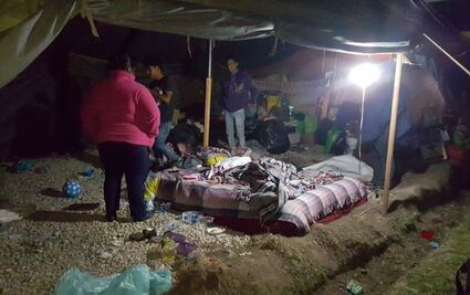 Desalojan a damnificados por sismo en Jojutla