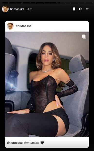 Sexy y de blanco, así lució Danna Paola en los MTV Miaw