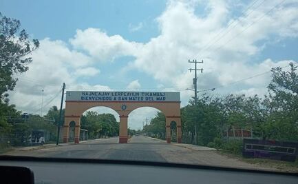 Reabren 7 escuelas en San Mateo del Mar, Oaxaca, tras petición de padres de familia; los maestros estaban en paro