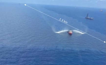 No fue un derrame, fueron "emanaciones naturales" de Cantarell lo que provocó el avistamiento de iridiscencias: Pemex